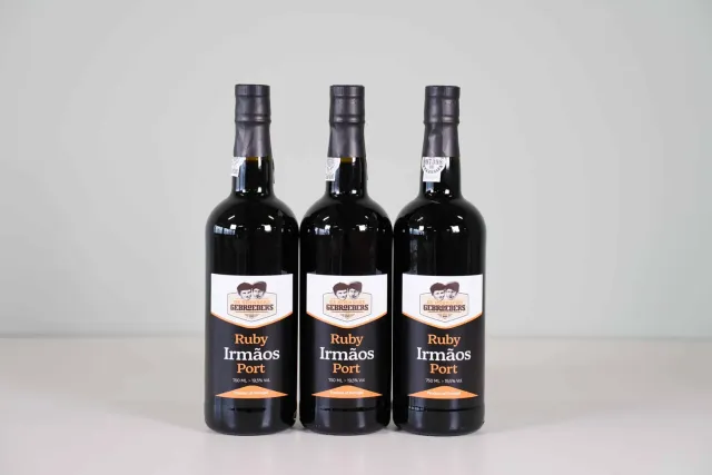 Hoeksche Gebroeders Irmanos Ruby port zoet