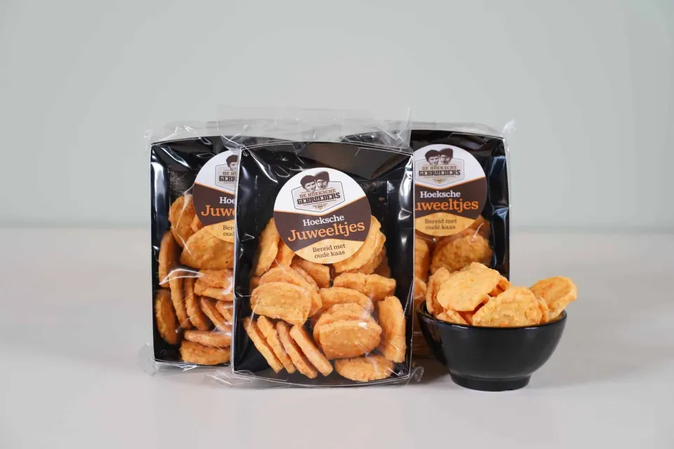 Hoeksche Gebroeders Kaasjuweeltjes kaaskoekjes oude kaas