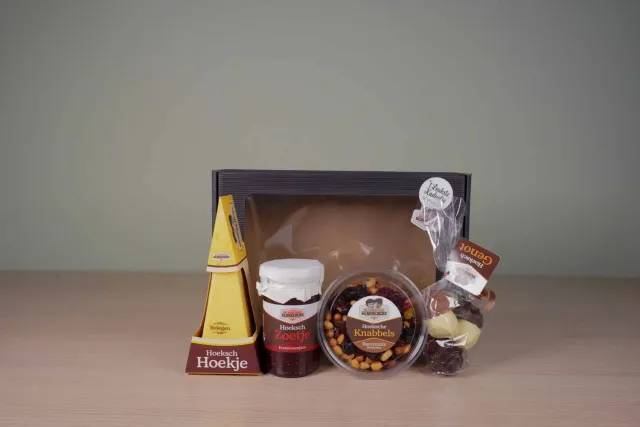 Hoeksche Gebroeders Nieuwendijk geschenkpakket met belegen kaas